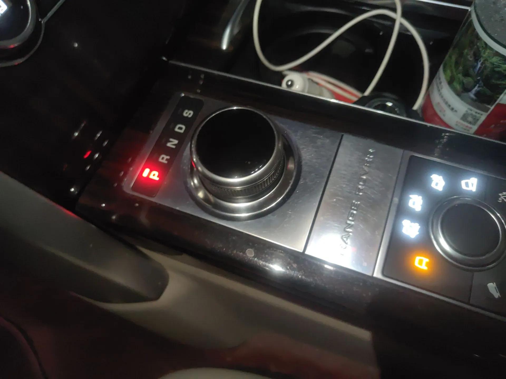 Land Rover Range Vogue  — миниатюра 15