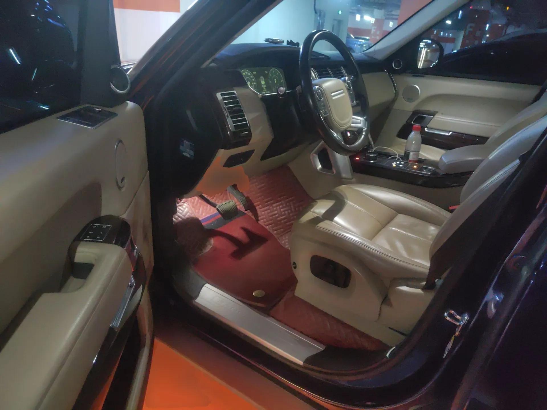Land Rover Range Vogue  — миниатюра 17