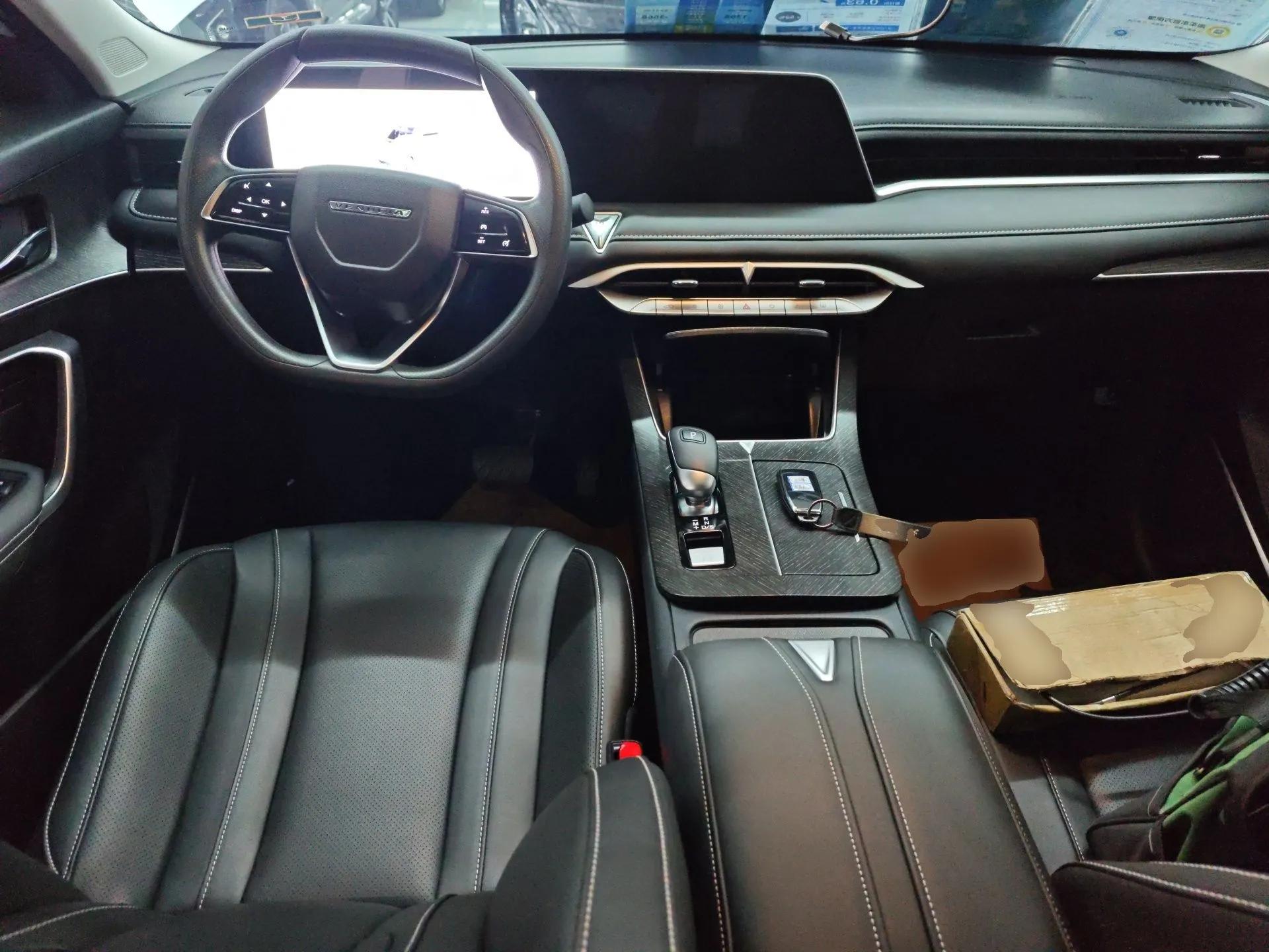 Venucia V 2021 260T Idol Edition — миниатюра 12