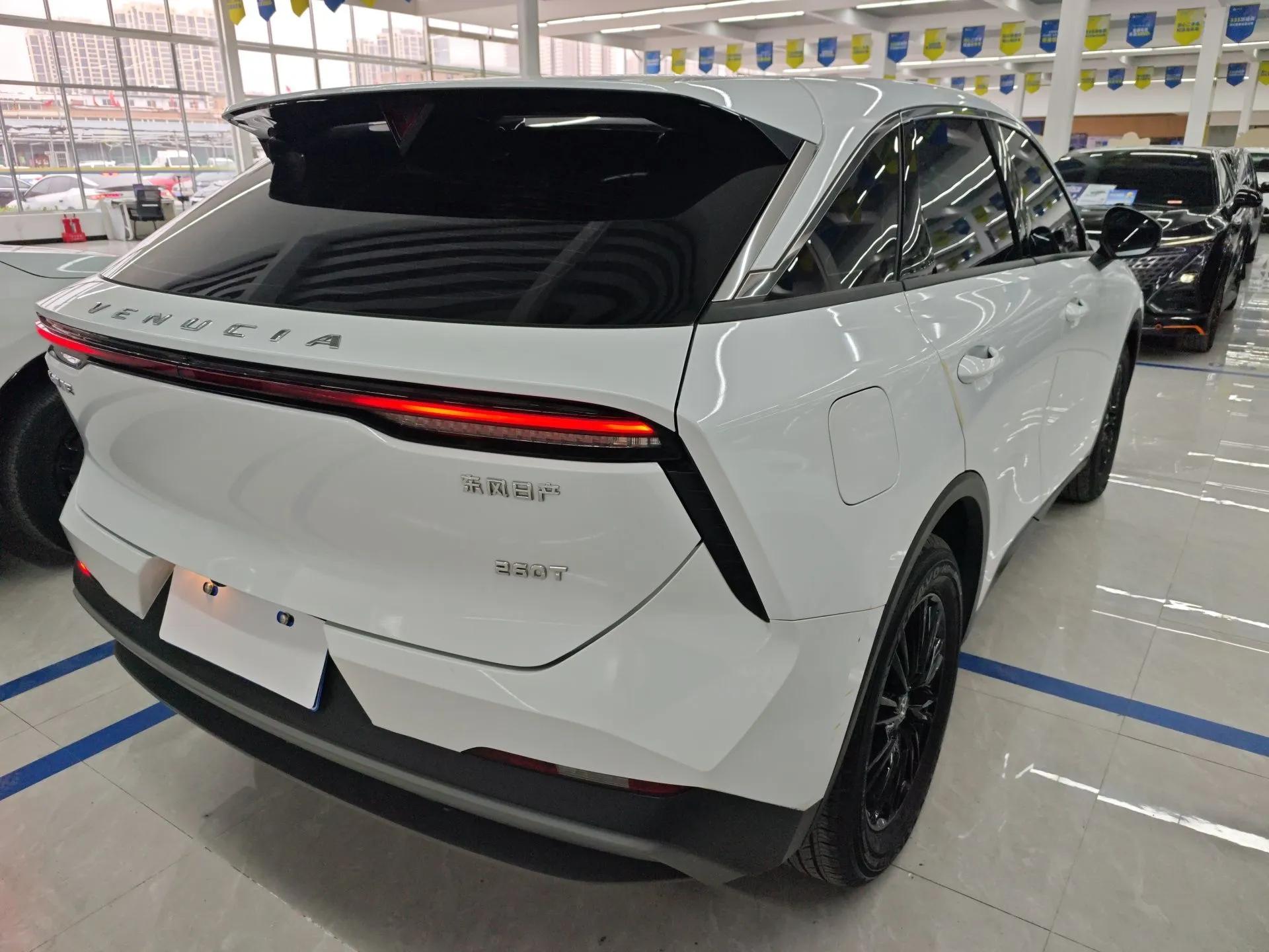Venucia V 2021 260T Idol Edition — миниатюра 4
