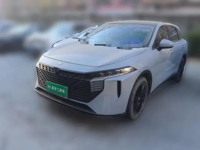 Venucia V 2021 260T Idol Edition