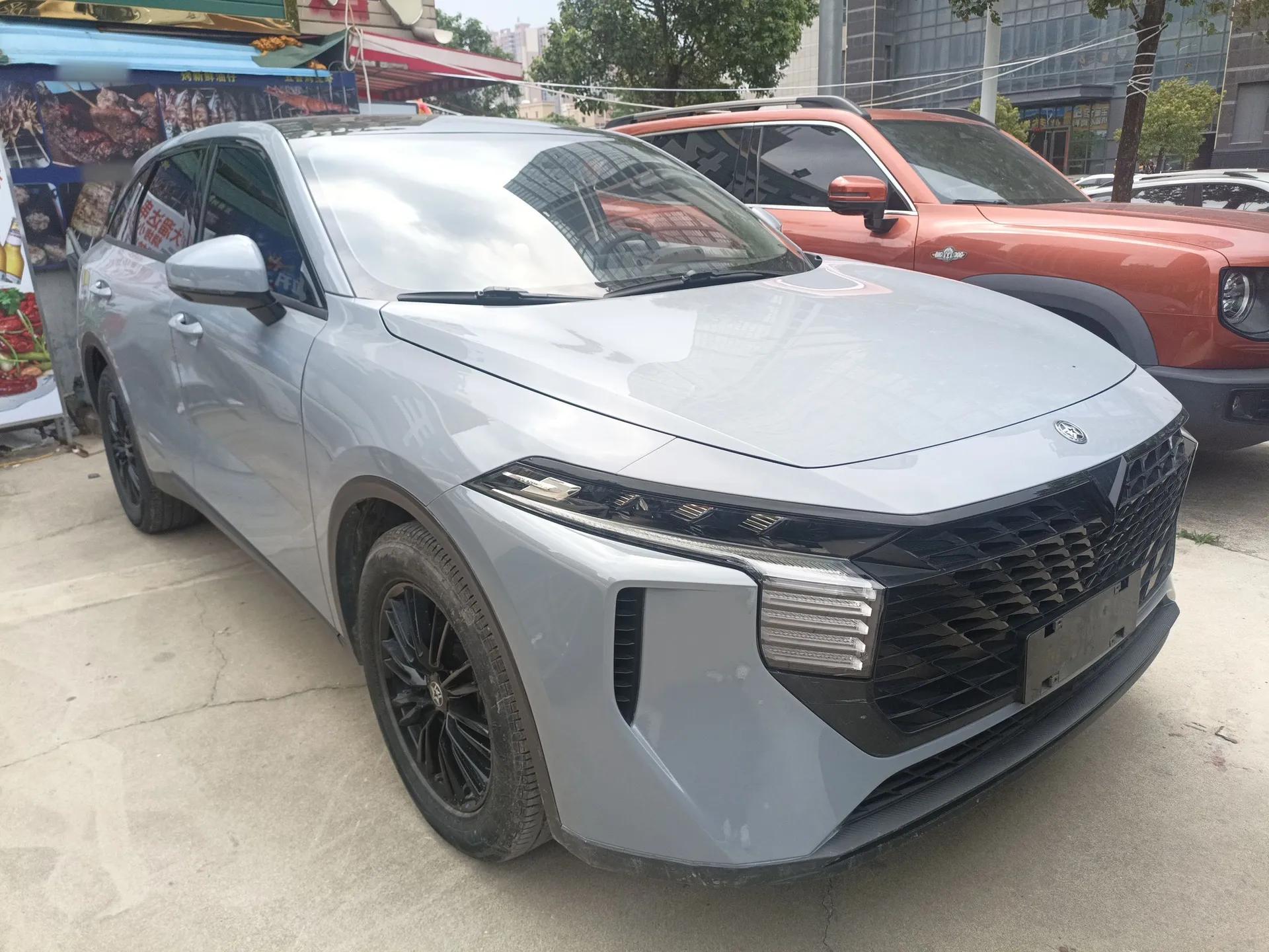 Venucia V 2023 260T Idol Edition Pro — миниатюра 3