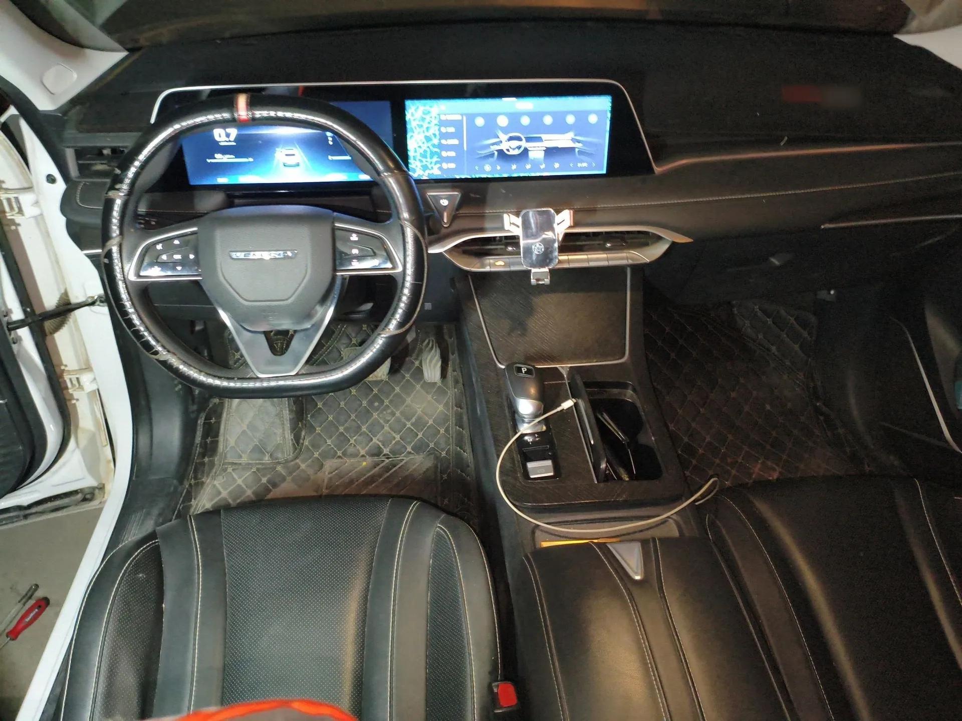 Venucia V 2021 260T Idol Edition — миниатюра 18
