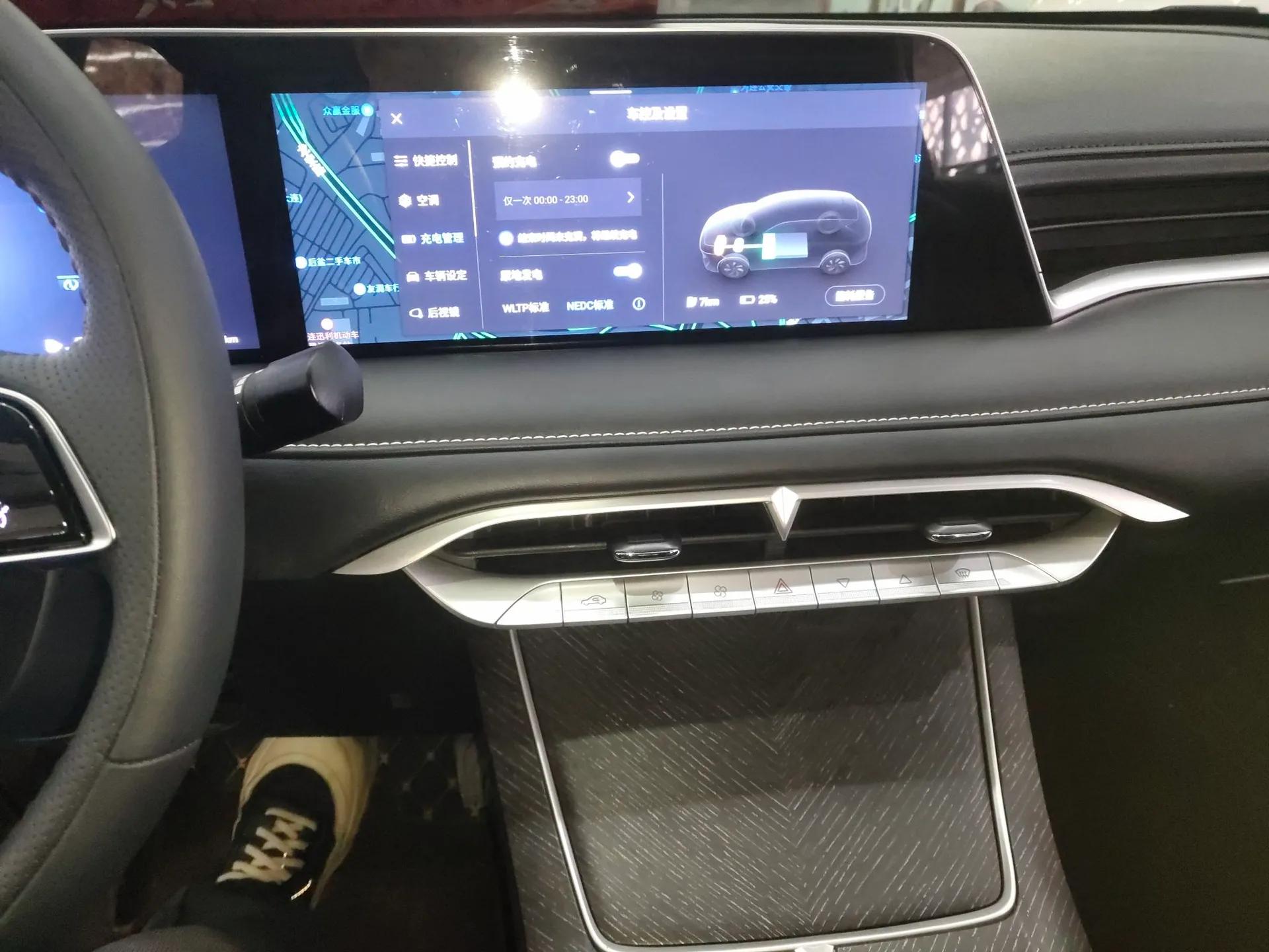 Venucia V DD-i 2023 60km iD Version — миниатюра 14