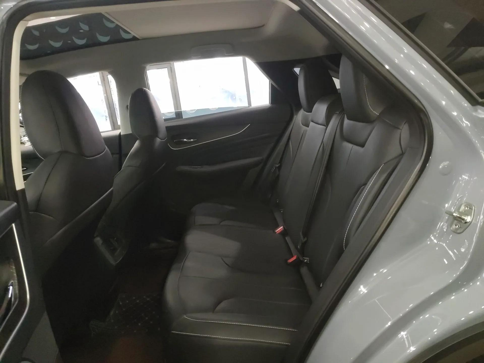 Venucia V DD-i 2023 60km iD Version — миниатюра 22