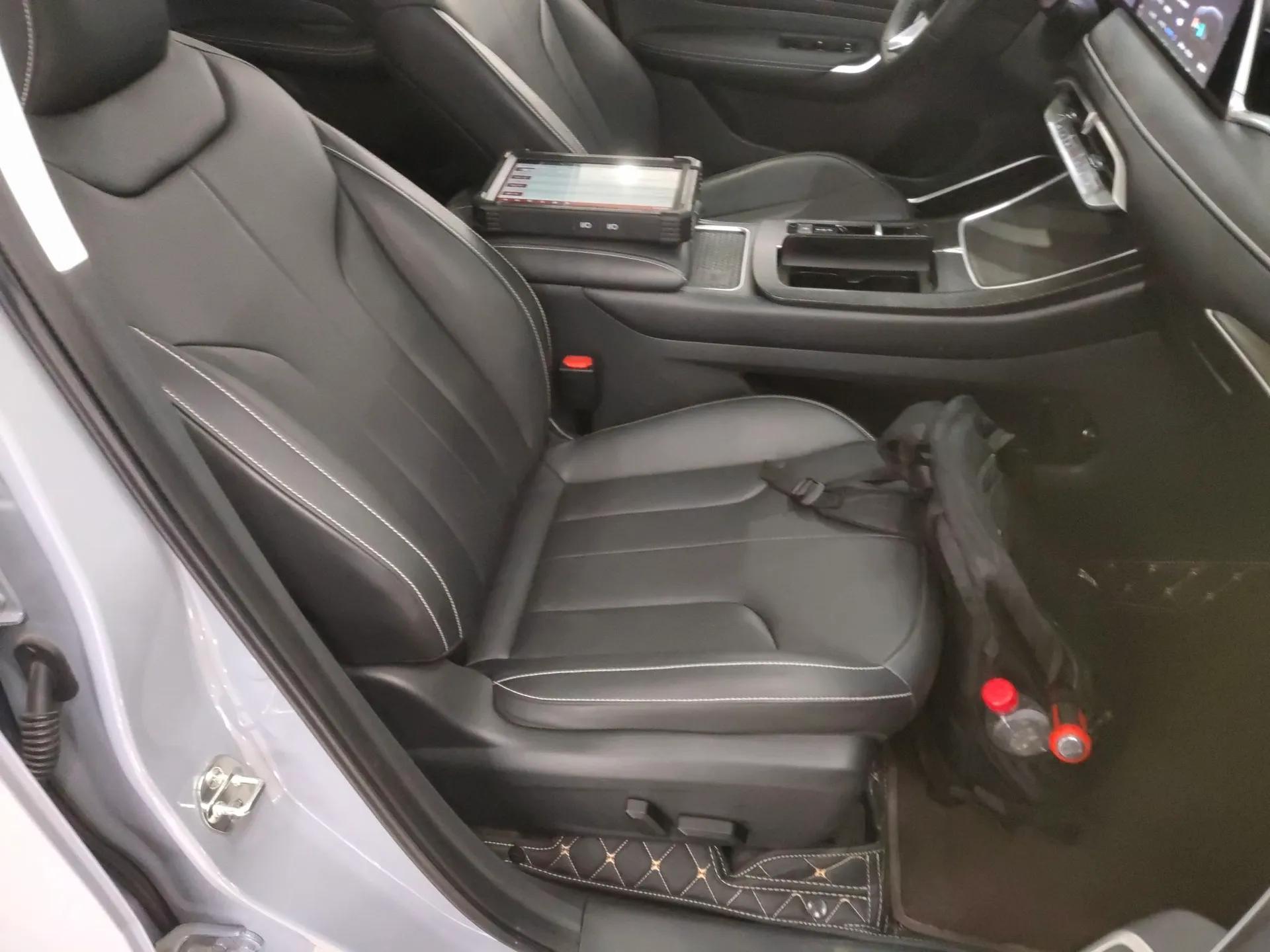 Venucia V DD-i 2023 60km iD Version — миниатюра 23