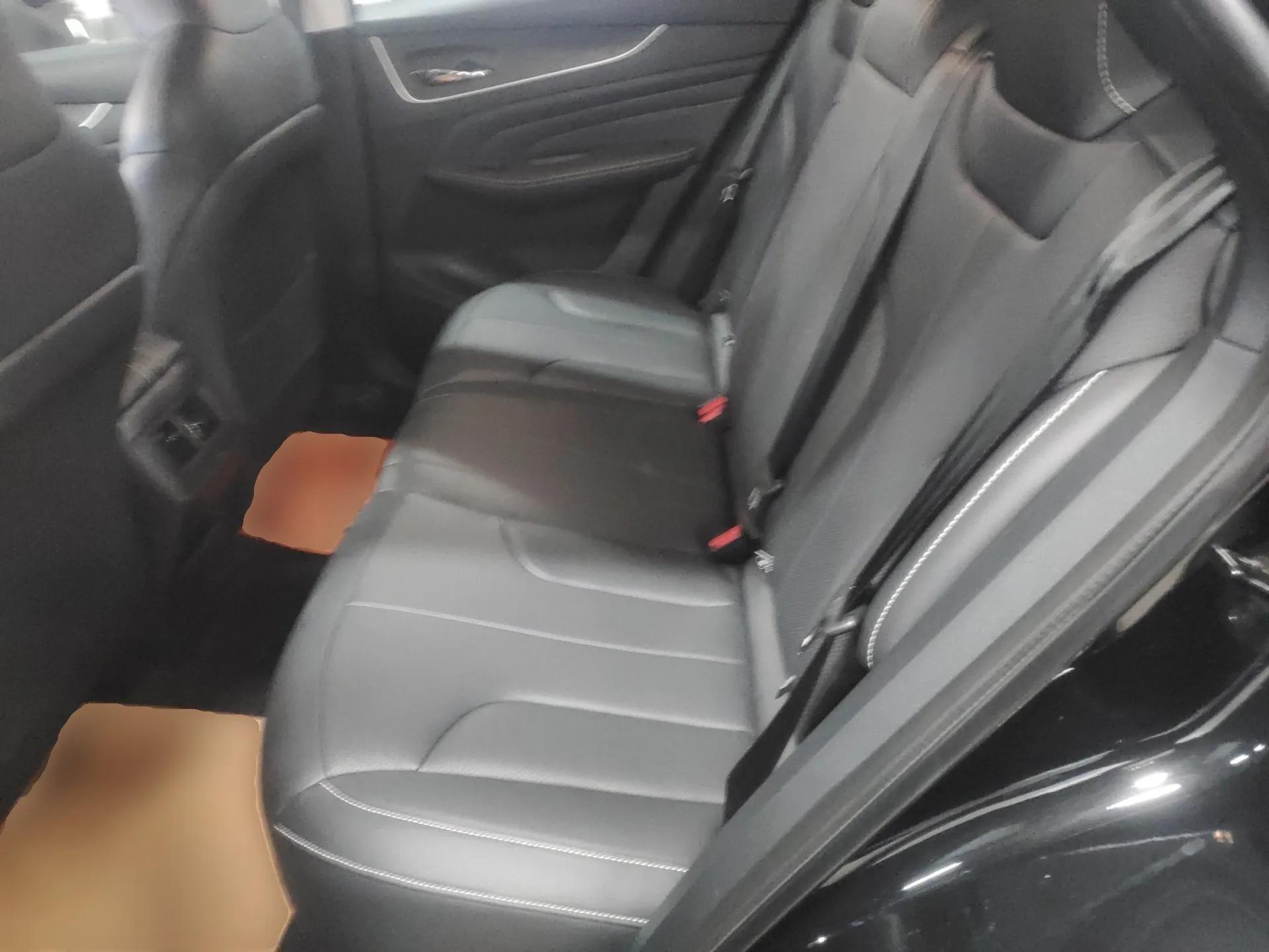 Venucia V DD-i 2023 110 km iE Version — миниатюра 20