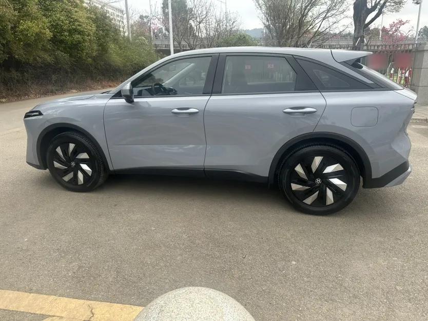 Venucia V DD-i 2023 60km iD Version — миниатюра 5