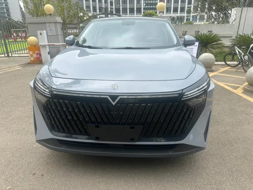 Venucia V DD-i 2023 60km iD Version — миниатюра 8