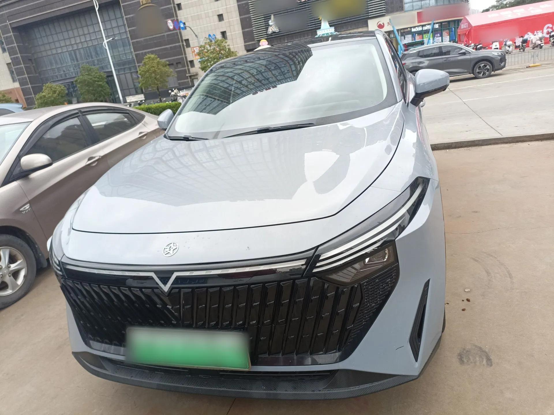 Venucia V DD-i 2023 110 km iE Version — миниатюра 2