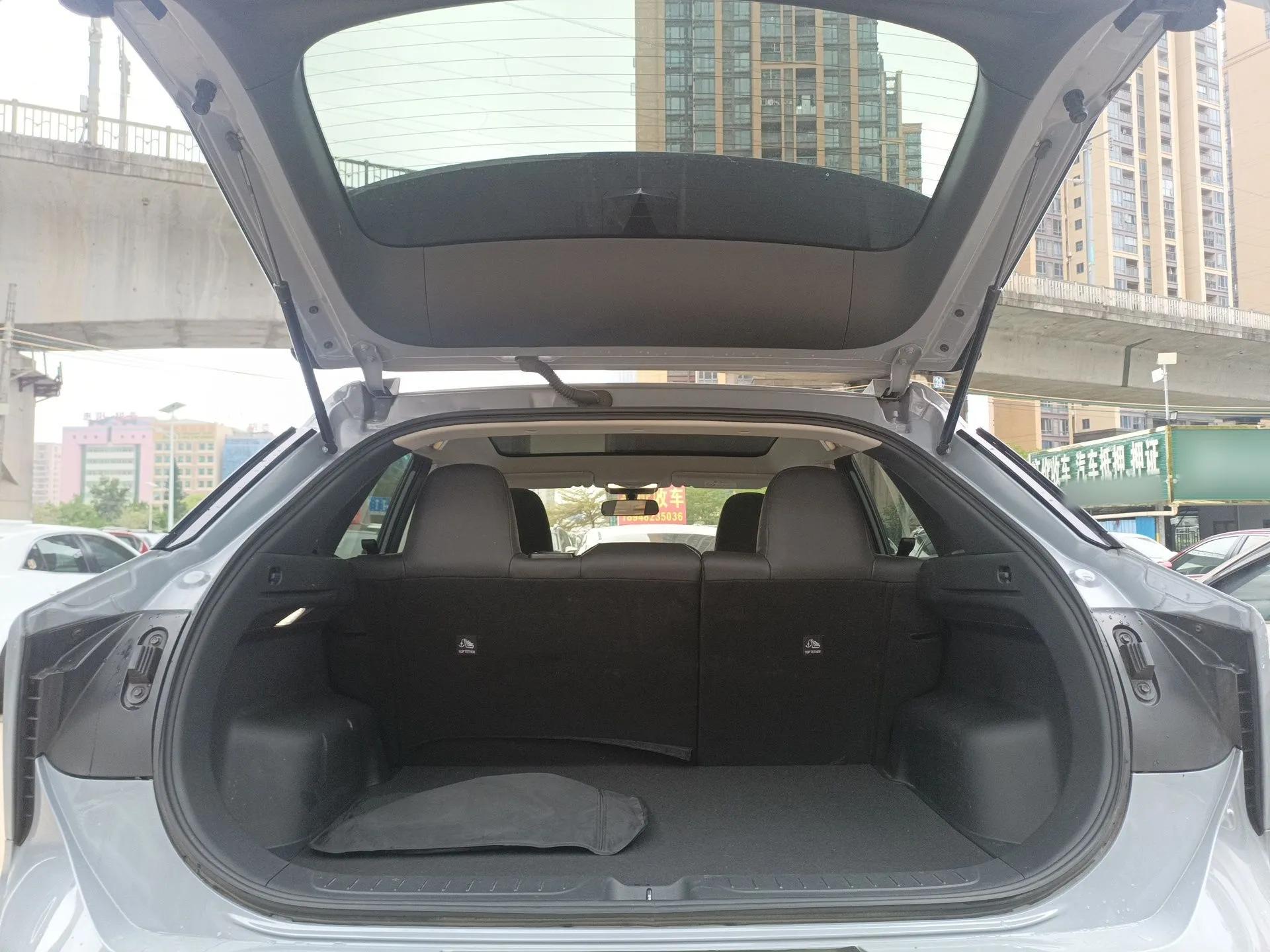 Venucia V DD-i 2023 110 km iE Version — миниатюра 22