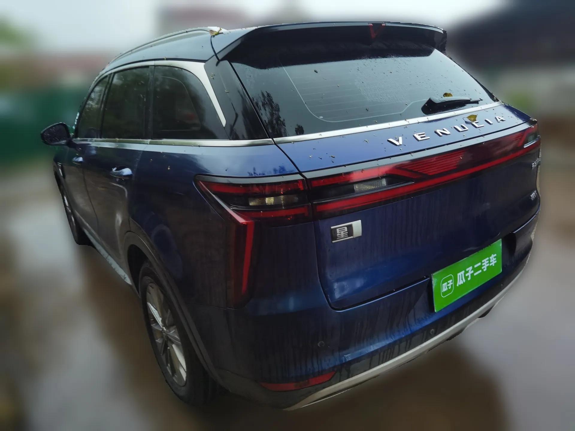 Venucia Star 2020 260T Automatic 48V Mild Hybrid Turbocharged Star Edition — миниатюра 4