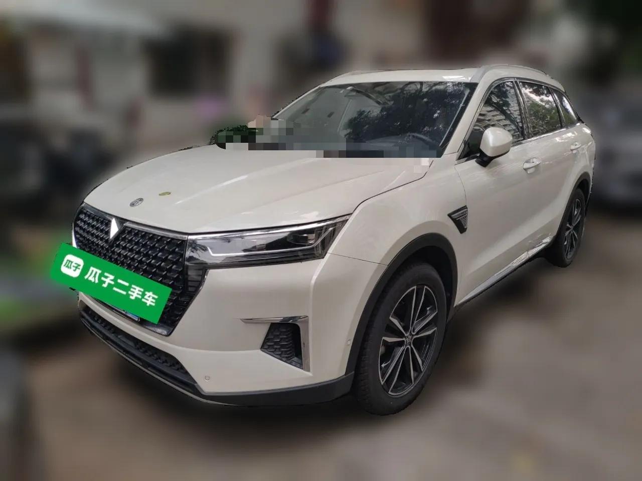Venucia Star 2020 260T Automatic 48V Mild Hybrid Turbocharged Starry Edition — миниатюра 1