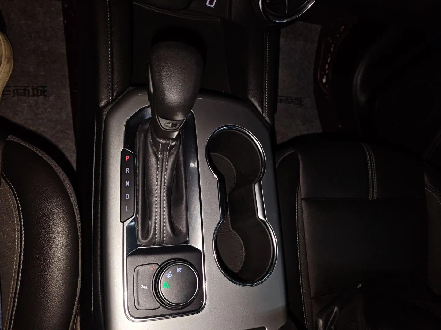 Chevrolet Blazer 2022 Mild Hybrid 650T 7-Seater Model Edition — миниатюра 16