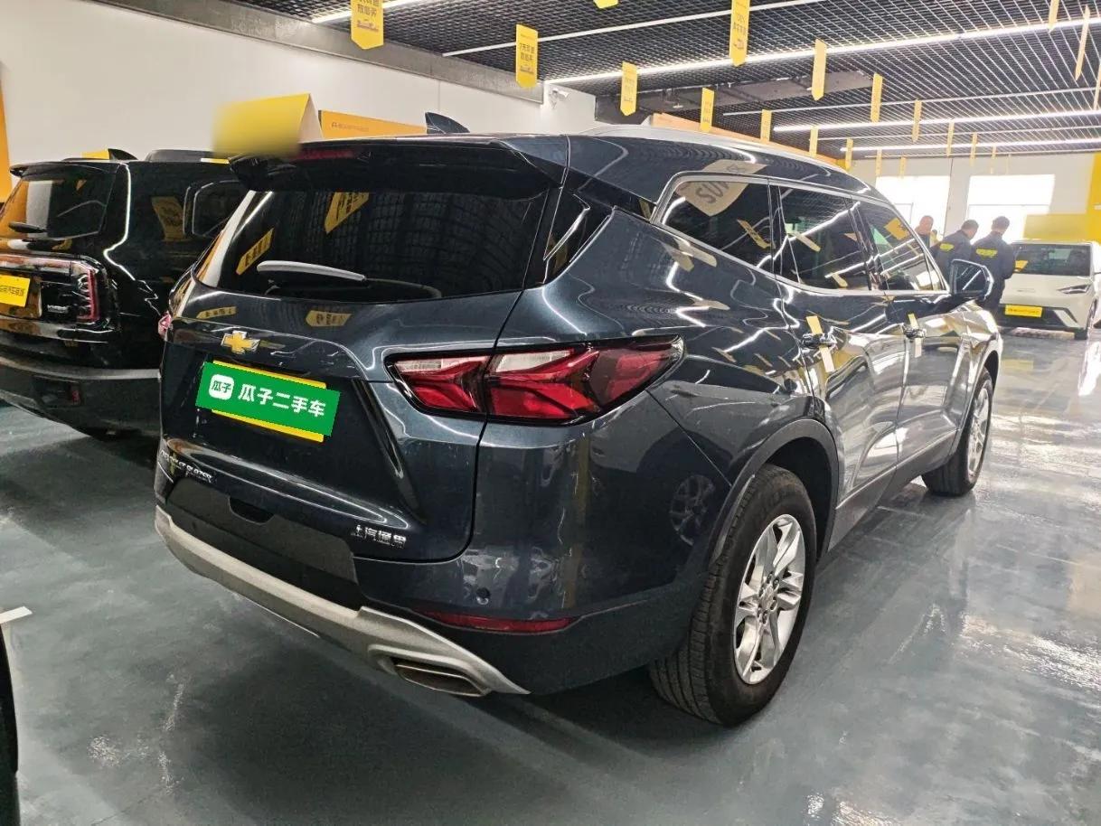 Chevrolet Blazer 2022 Mild Hybrid 650T 7-Seater Model Edition — миниатюра 4