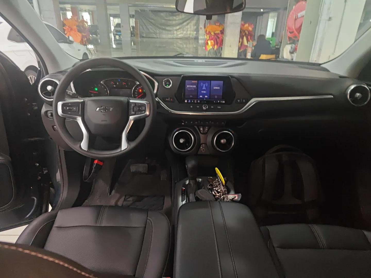 Chevrolet Blazer 2020 650T 7-Seater Luxury Edition — миниатюра 11