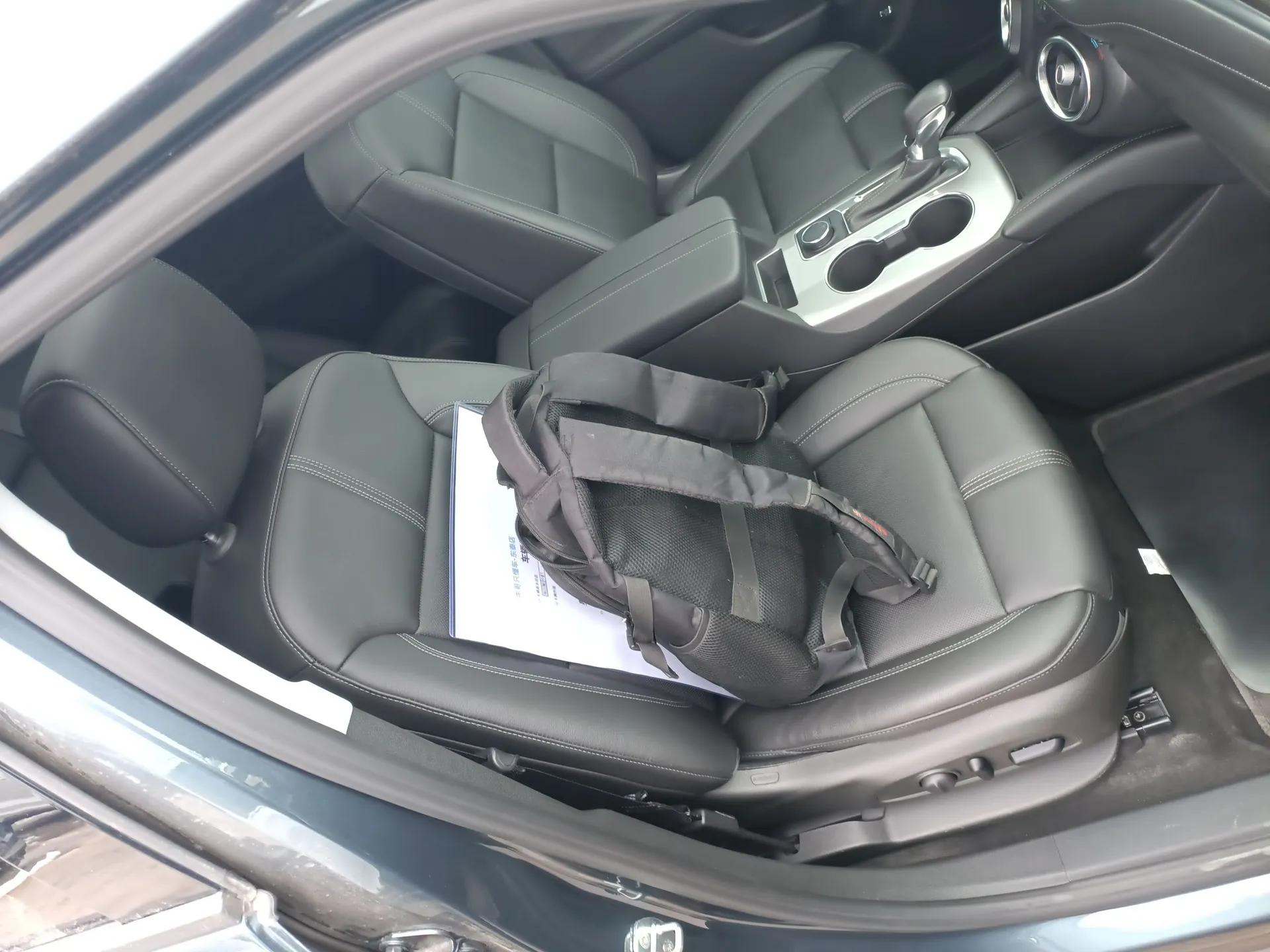 Chevrolet Blazer 2022 Mild Hybrid 650T 7-Seater Wei Version — миниатюра 23