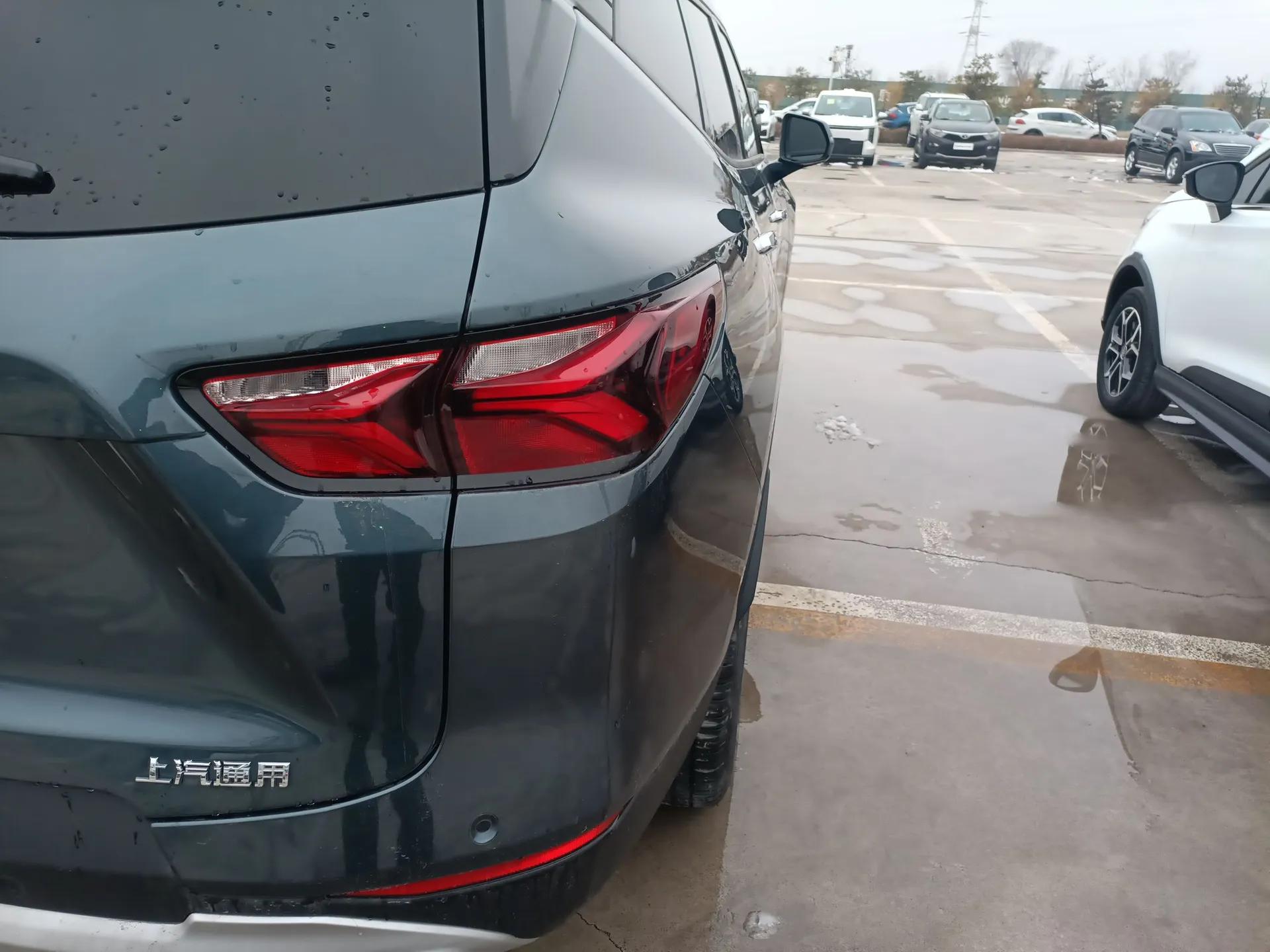 Chevrolet Blazer 2022 Mild Hybrid 650T 7-Seater Wei Version — миниатюра 7