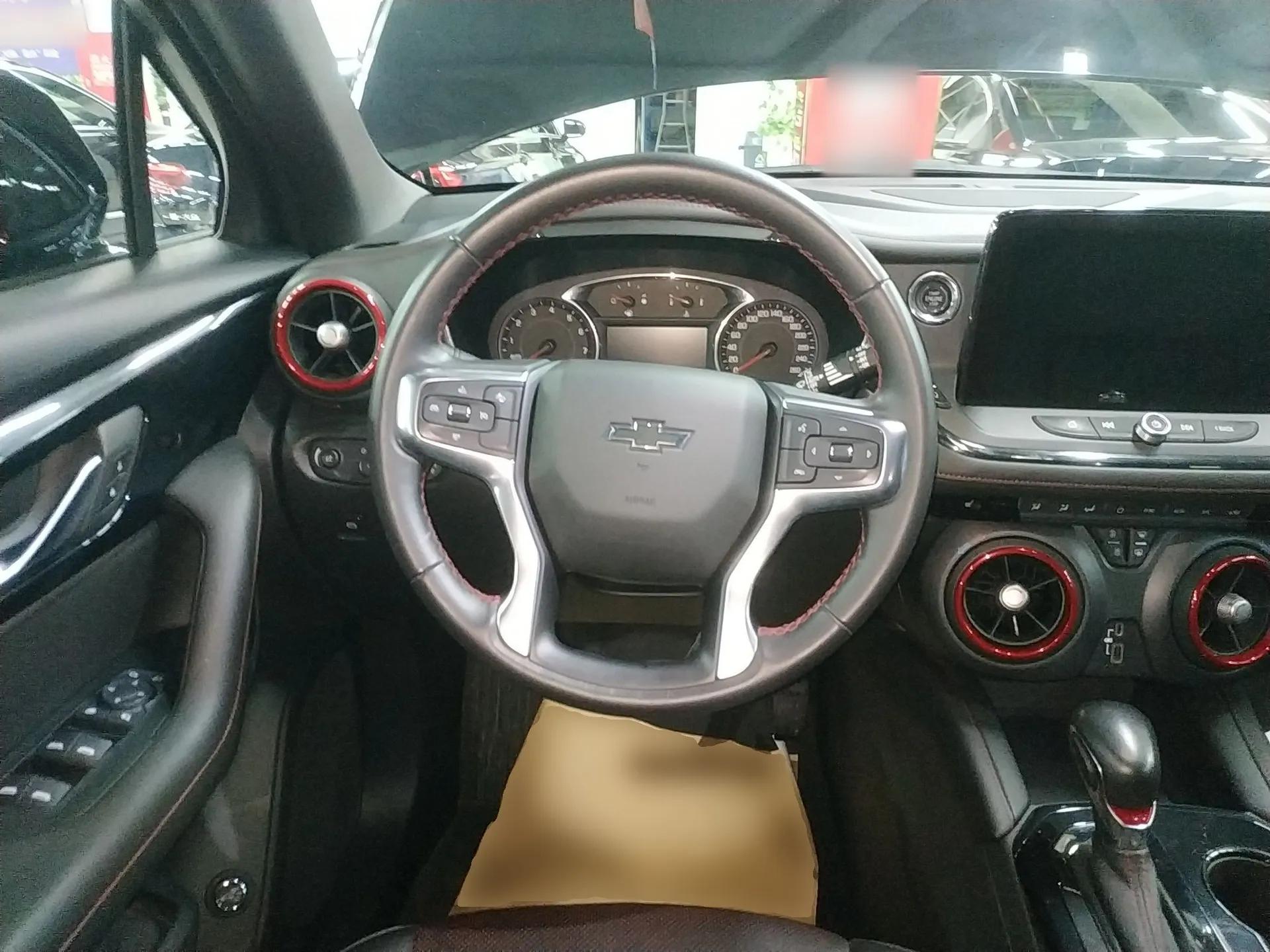 Chevrolet Blazer 2020 RS 650T 4x4 7-Seater Hardcore Edition — миниатюра 14