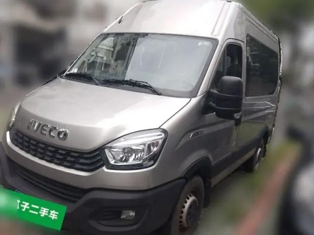 Iveco Eurocargo 2021 3.0T Automatic Chaorui Short Wheelbase High-Roof Side-Sliding Door F1C