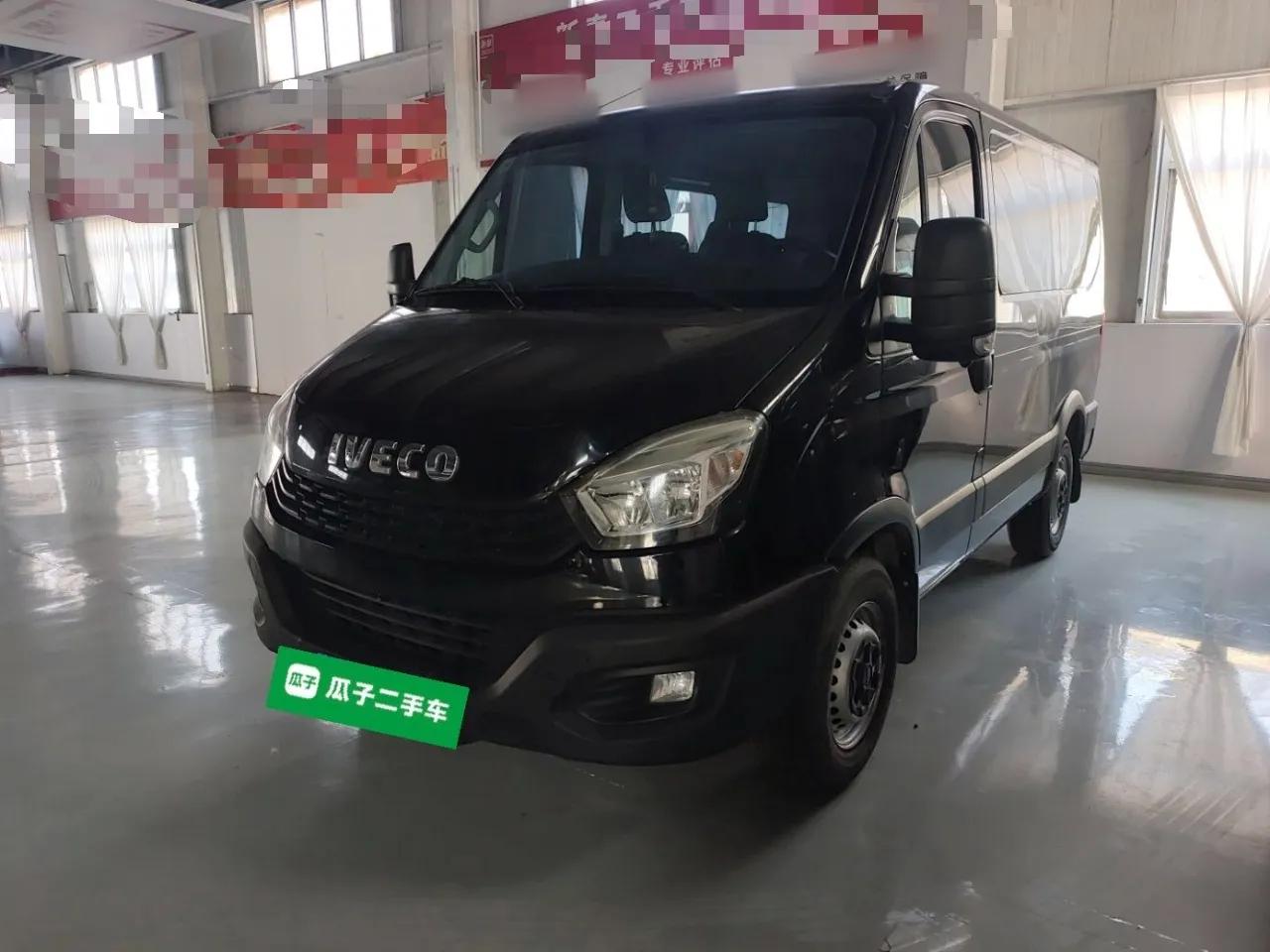 Iveco Eurocargo 2021 2.0T Manual Super-Rui Short Wheelbase Low-Roof Side-Hinged Door F1A — миниатюра 1