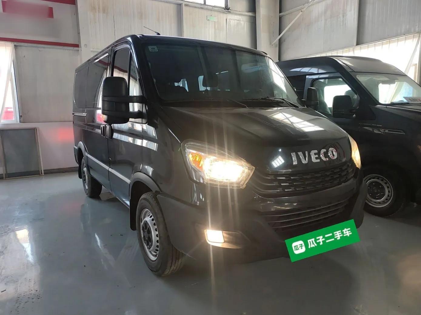 Iveco Eurocargo 2021 2.0T Manual Super-Rui Short Wheelbase Low-Roof Side-Hinged Door F1A — миниатюра 3