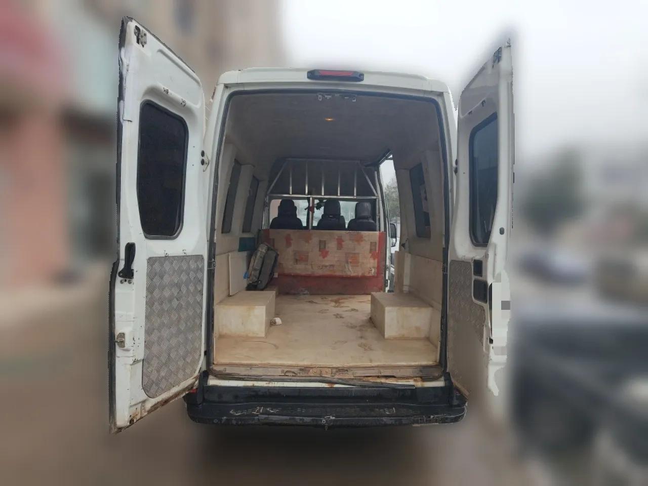 Iveco Eurocargo 2020 2.3T Manual Super Rui Short Wheelbase Low-Roof High-Power F1A — миниатюра 20