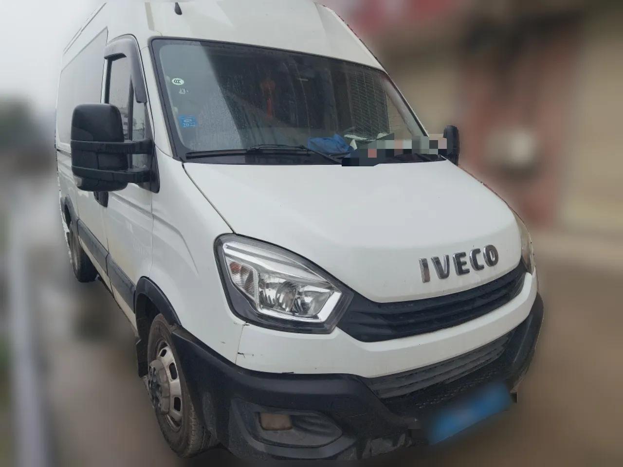 Iveco Eurocargo 2020 2.3T Manual Super Rui Short Wheelbase Low-Roof High-Power F1A — миниатюра 3