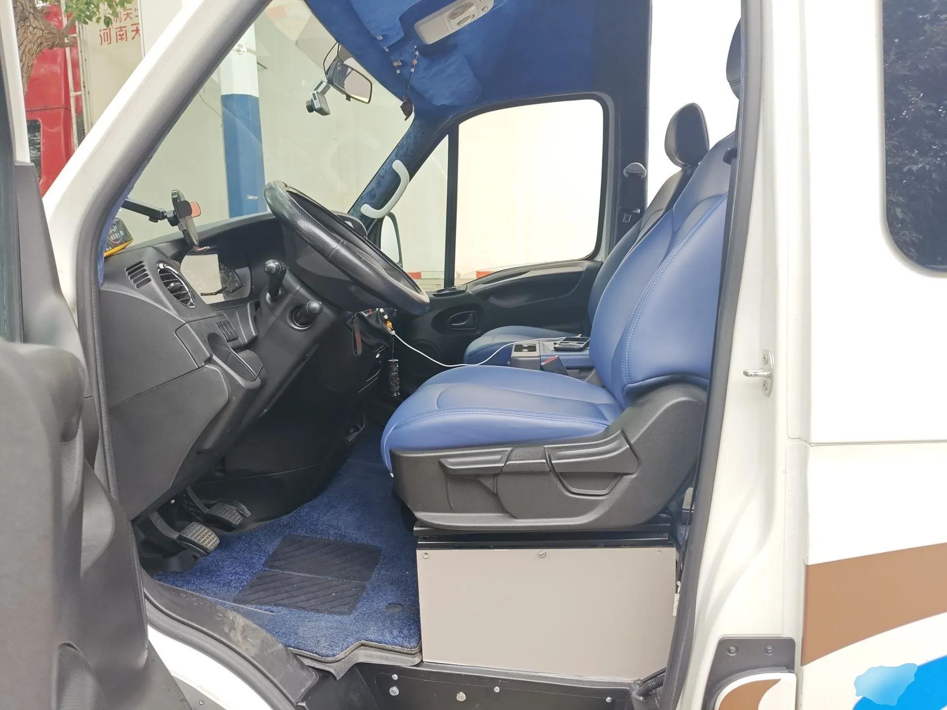 Iveco Eurocargo 2020 2.3T Manual Super-Rui Short Wheelbase High Roof High-Performance F1A — миниатюра 16