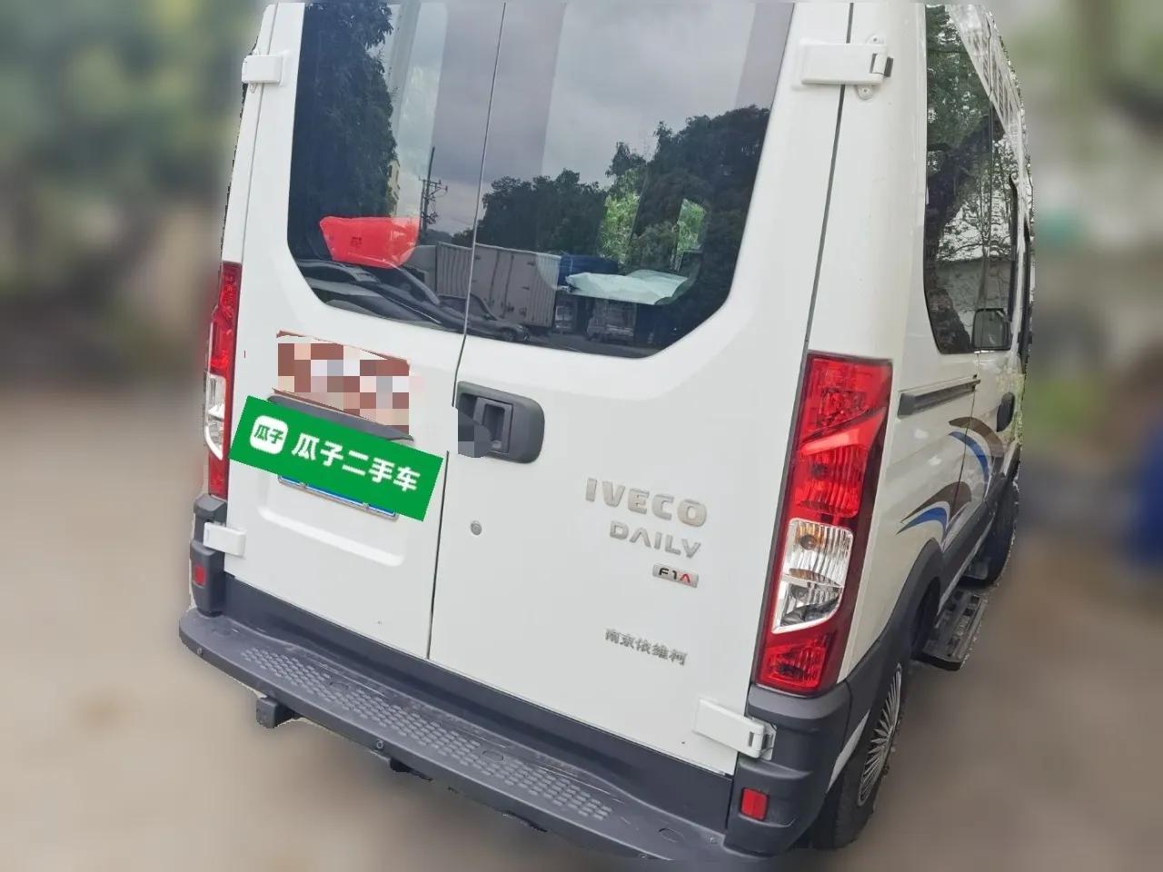 Iveco Eurocargo 2020 2.3T Manual Super-Rui Short Wheelbase High Roof High-Performance F1A — миниатюра 6