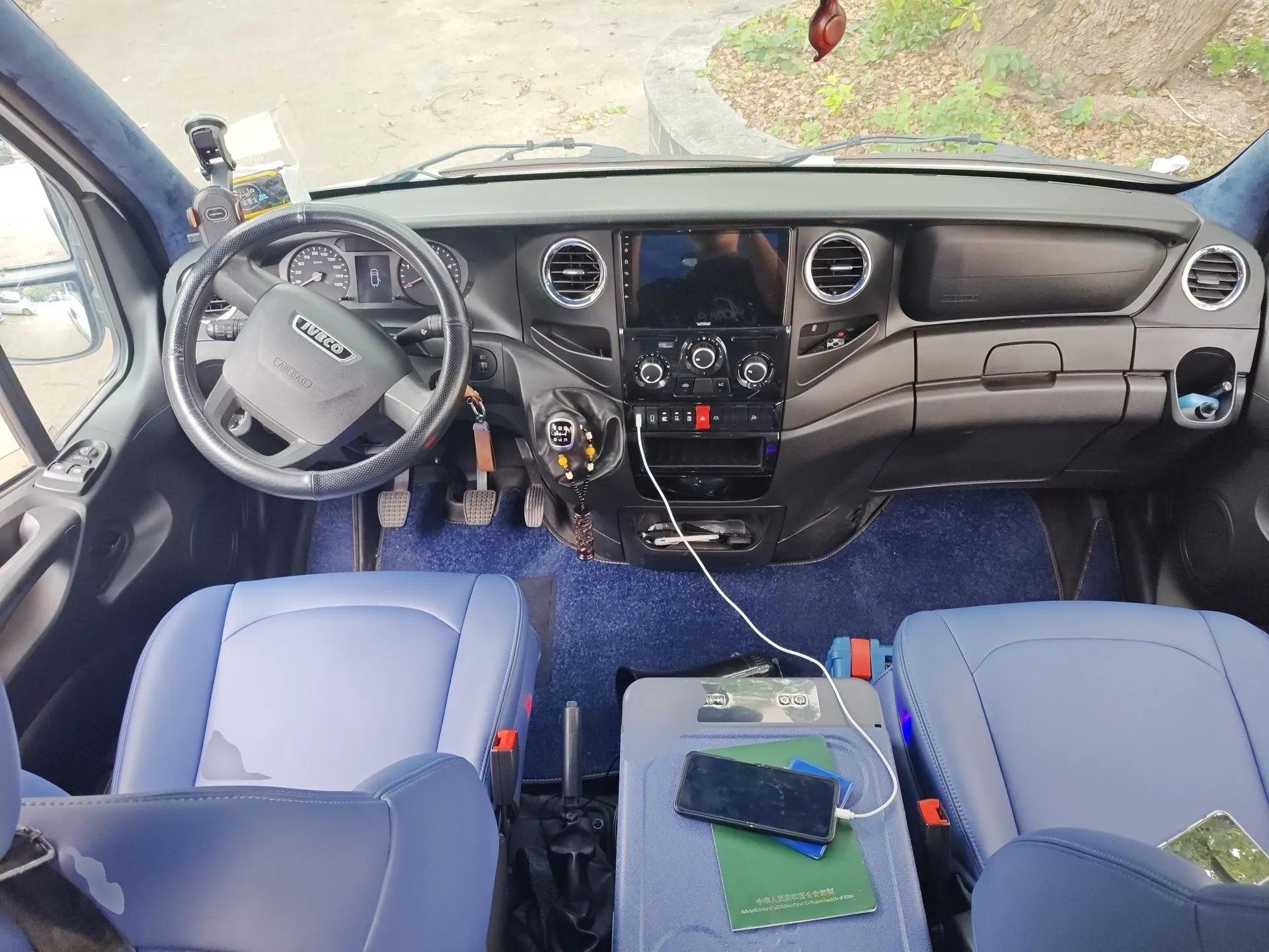 Iveco Eurocargo 2020 2.3T Manual Super-Rui Short Wheelbase High Roof High-Performance F1A — миниатюра 10