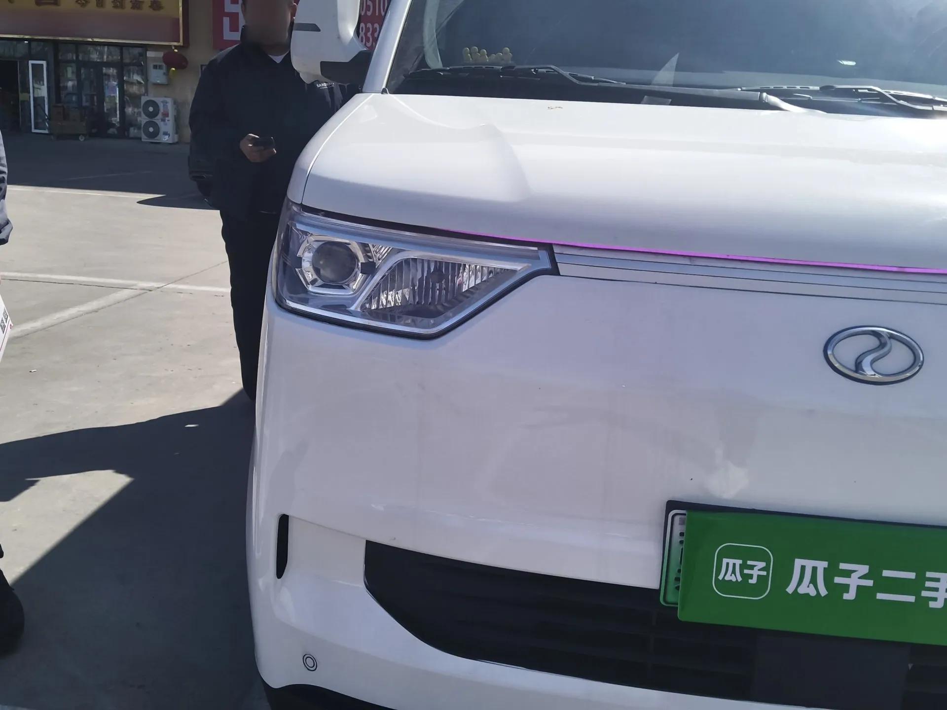 Ruichi EC75 2025 Smart Drive Ultra-Charging Version Beyond Edition II 50.1 kWh — миниатюра 7