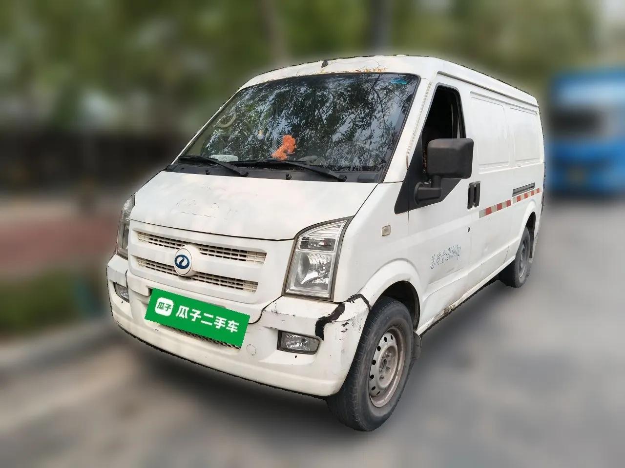 Ruichi EC35 2019 EC35 II Professional Model 42.04 kWh — миниатюра 1