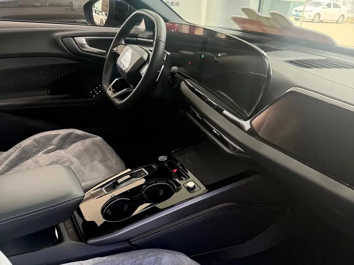 Audi A5L Sportback 2026 TFSI quattro 200kW Flagship Smart Edition — миниатюра 2