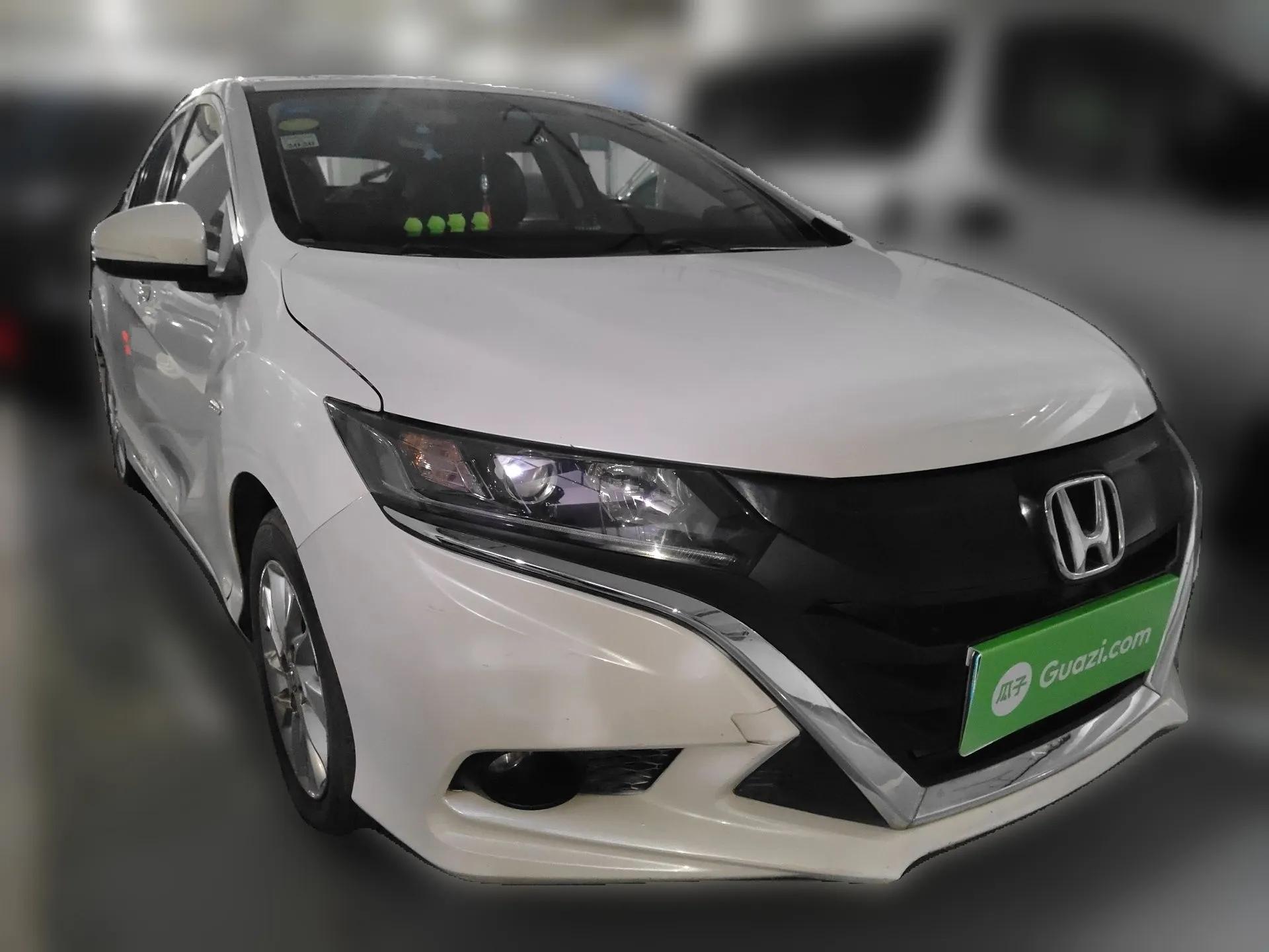 Honda Gienia 2017 1.5L CVT Comfort Version — миниатюра 3