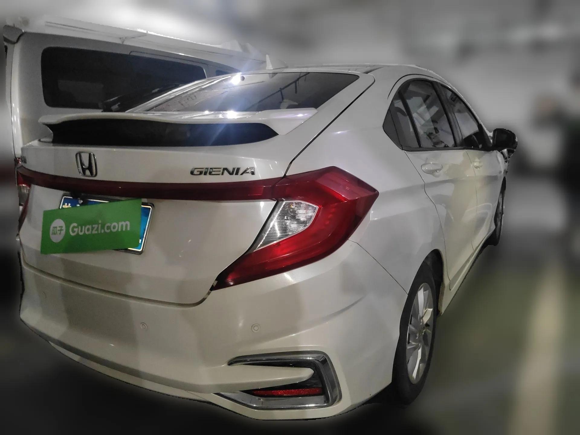 Honda Gienia 2017 1.5L CVT Comfort Version — миниатюра 6