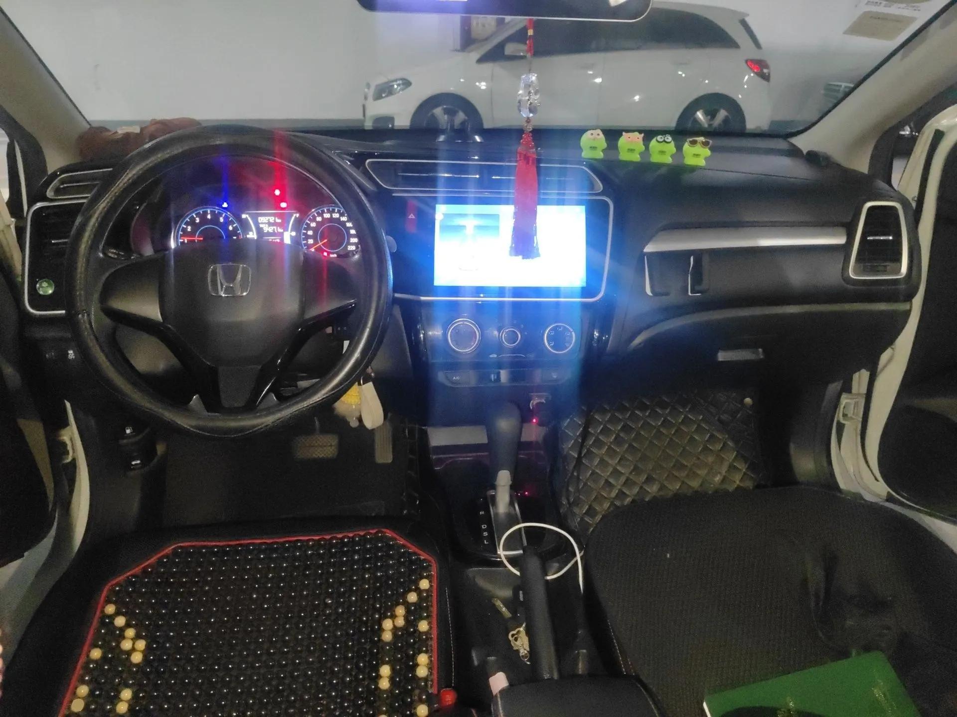 Honda Gienia 2017 1.5L CVT Comfort Version — миниатюра 10