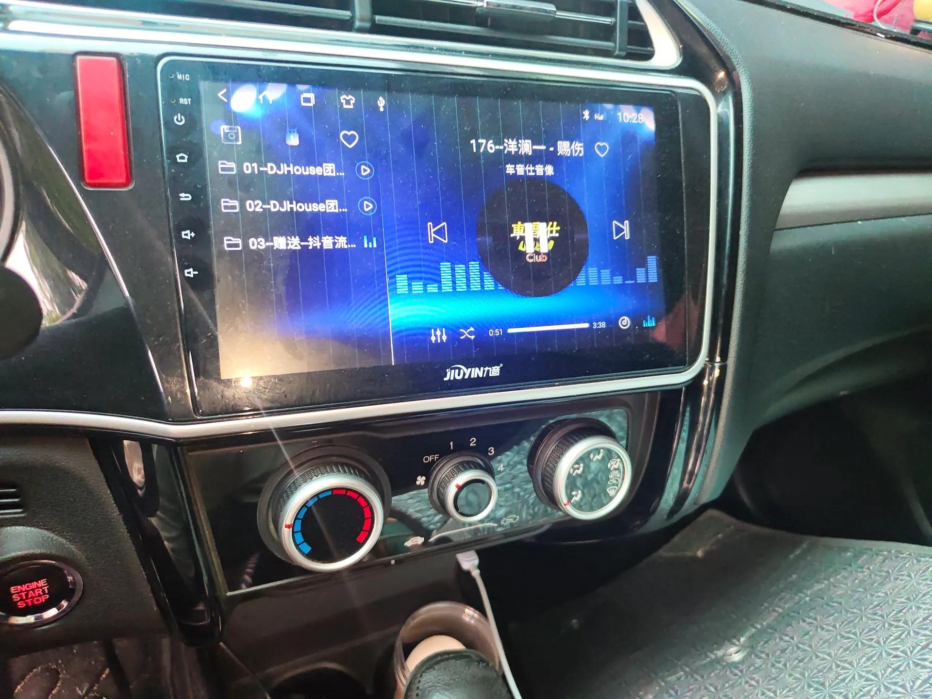 Honda Gienia 2017 1.5L CVT Comfort Version — миниатюра 14