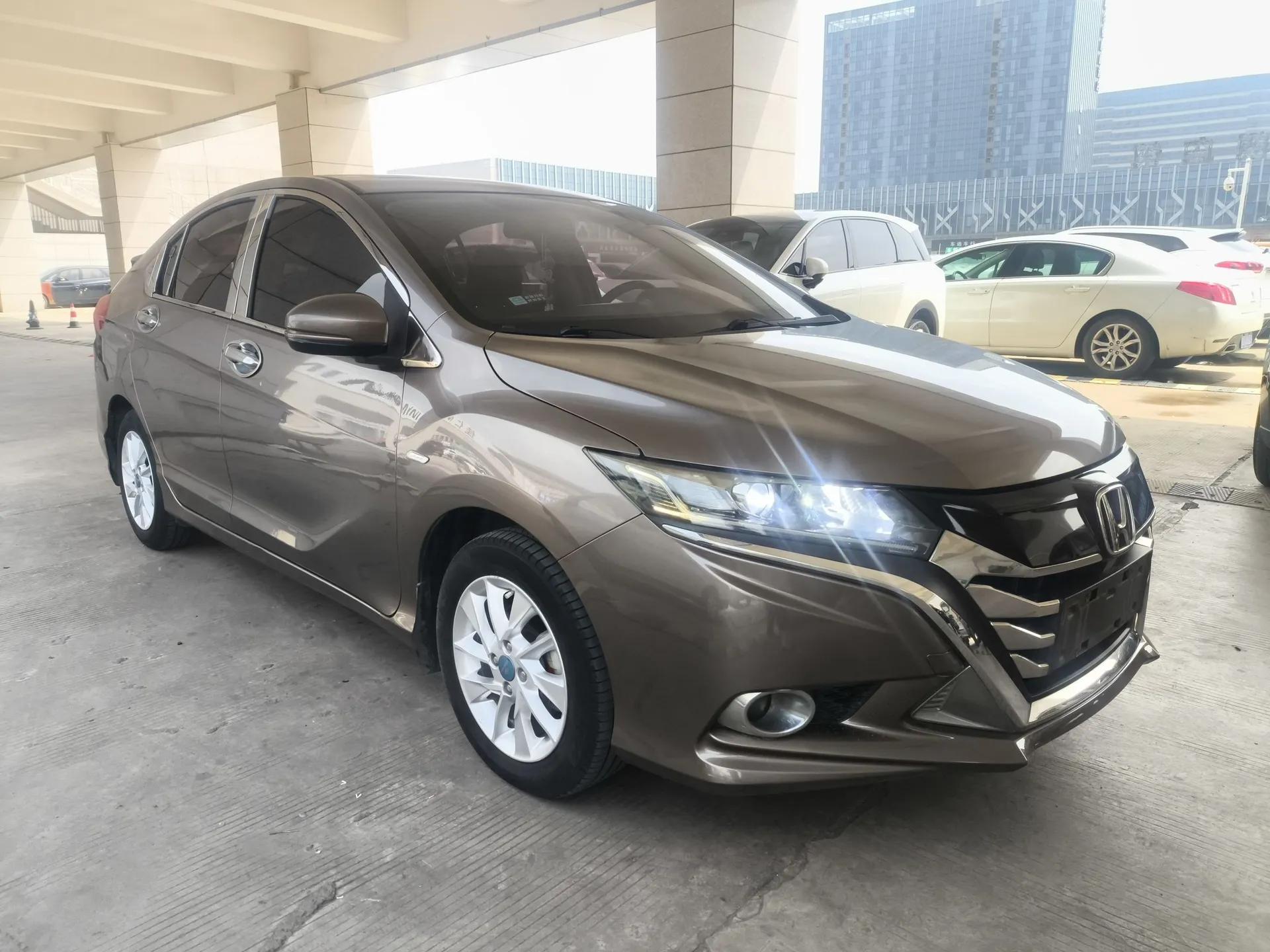 Honda Gienia 2017 1.5L CVT Comfort Version — миниатюра 3