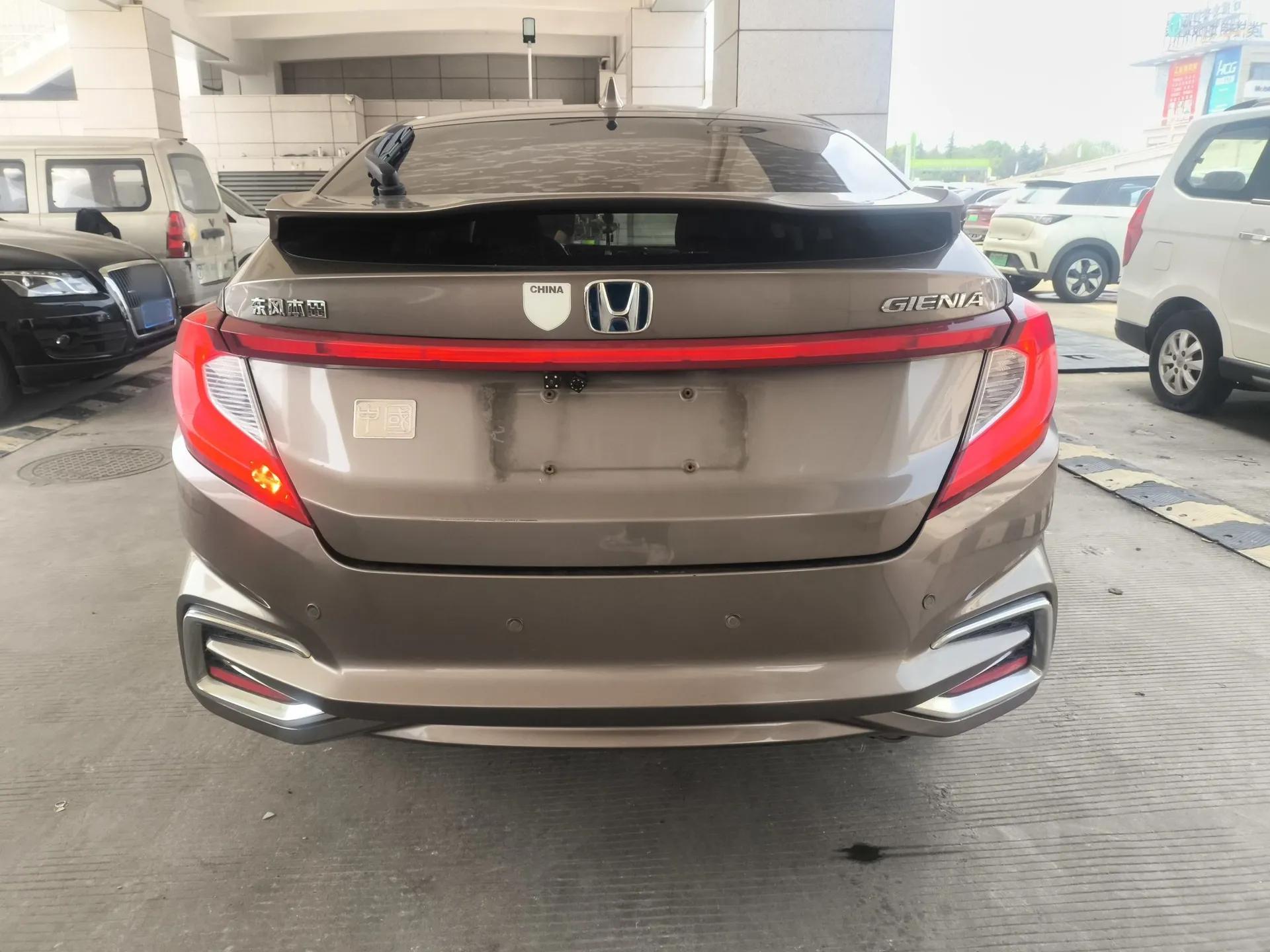Honda Gienia 2017 1.5L CVT Comfort Version — миниатюра 5