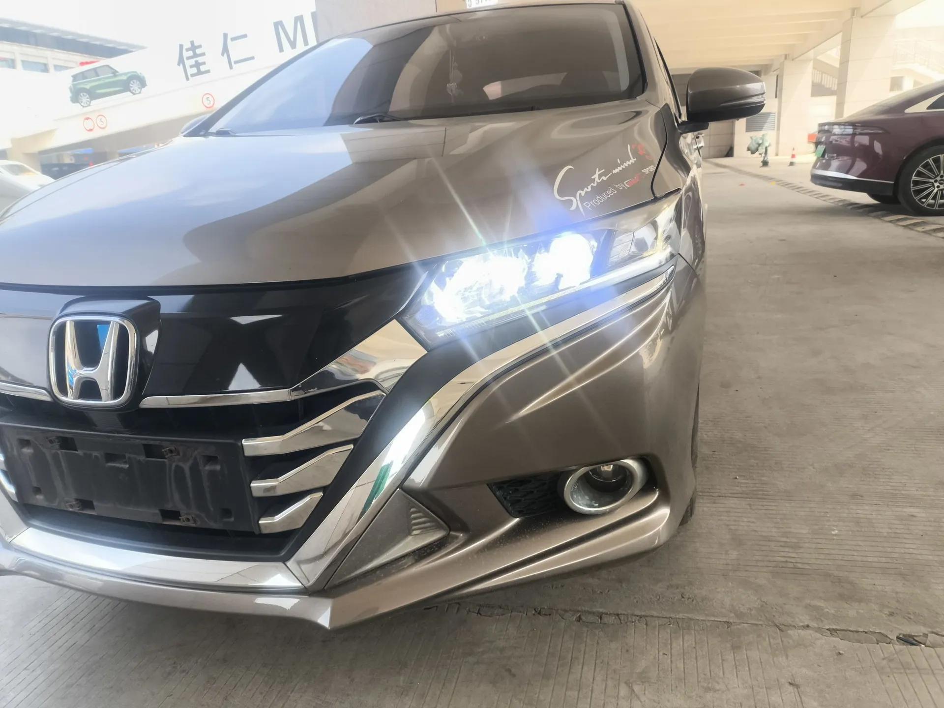 Honda Gienia 2017 1.5L CVT Comfort Version — миниатюра 9