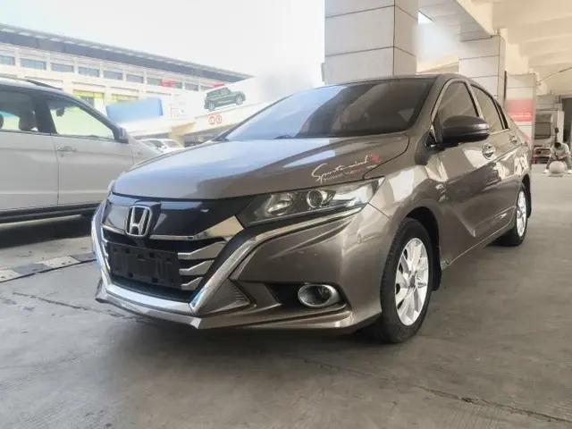 Honda Gienia 2017 1.5L CVT Comfort Version