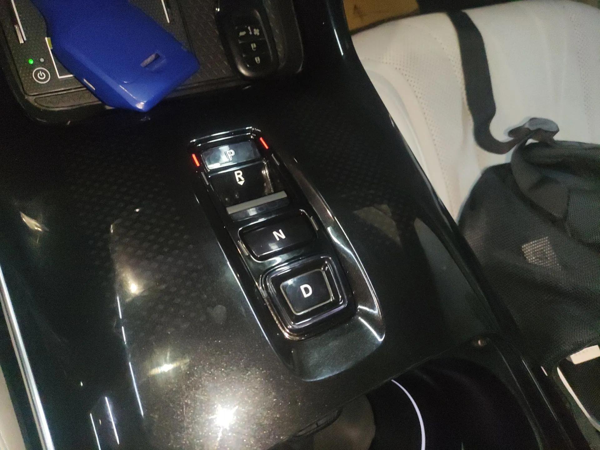 Honda P7 2025 Four-Wheel Drive Long-Range Max — миниатюра 17