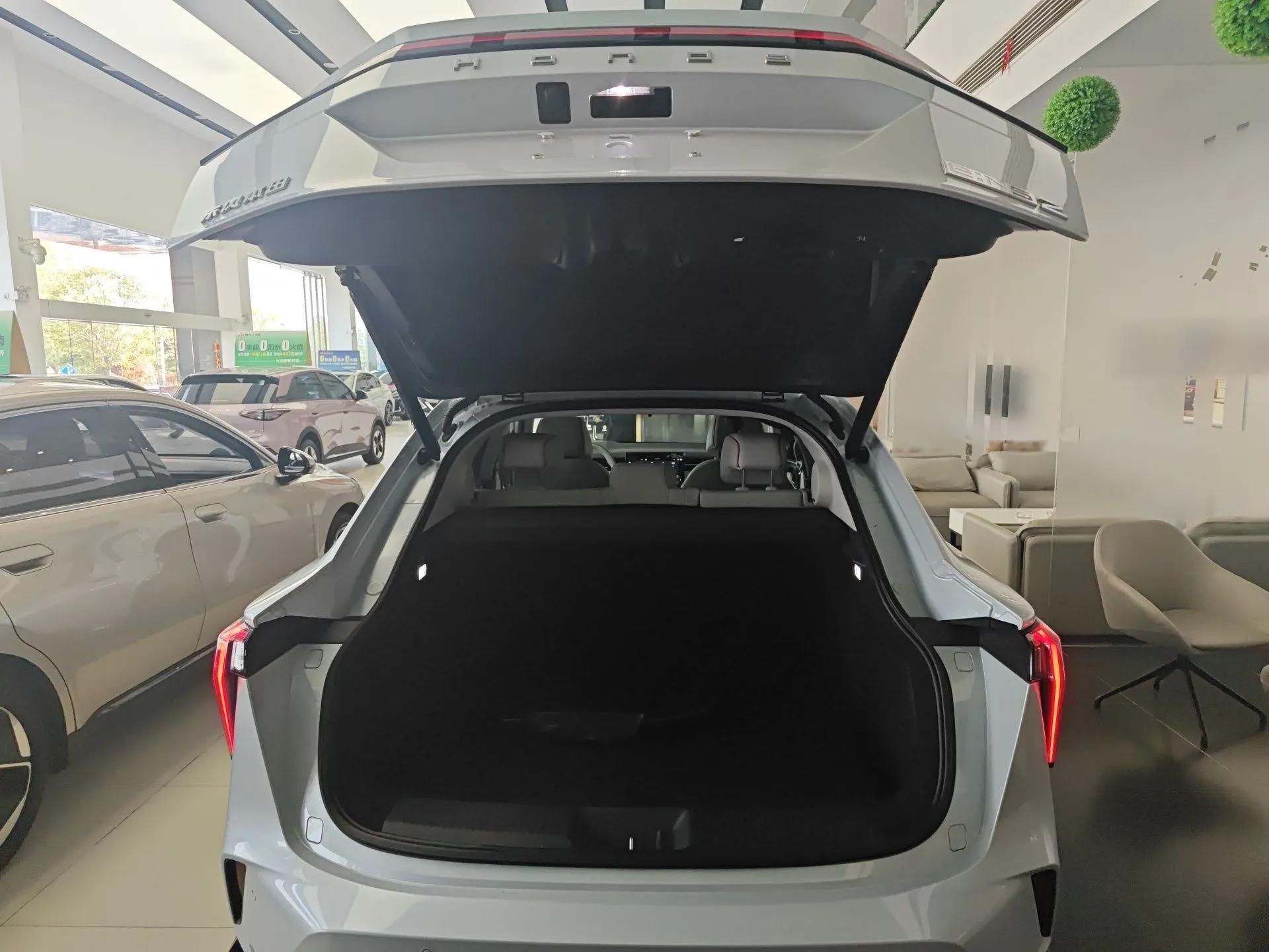 Honda e:NS2 2024 Ignite Edition — миниатюра 22