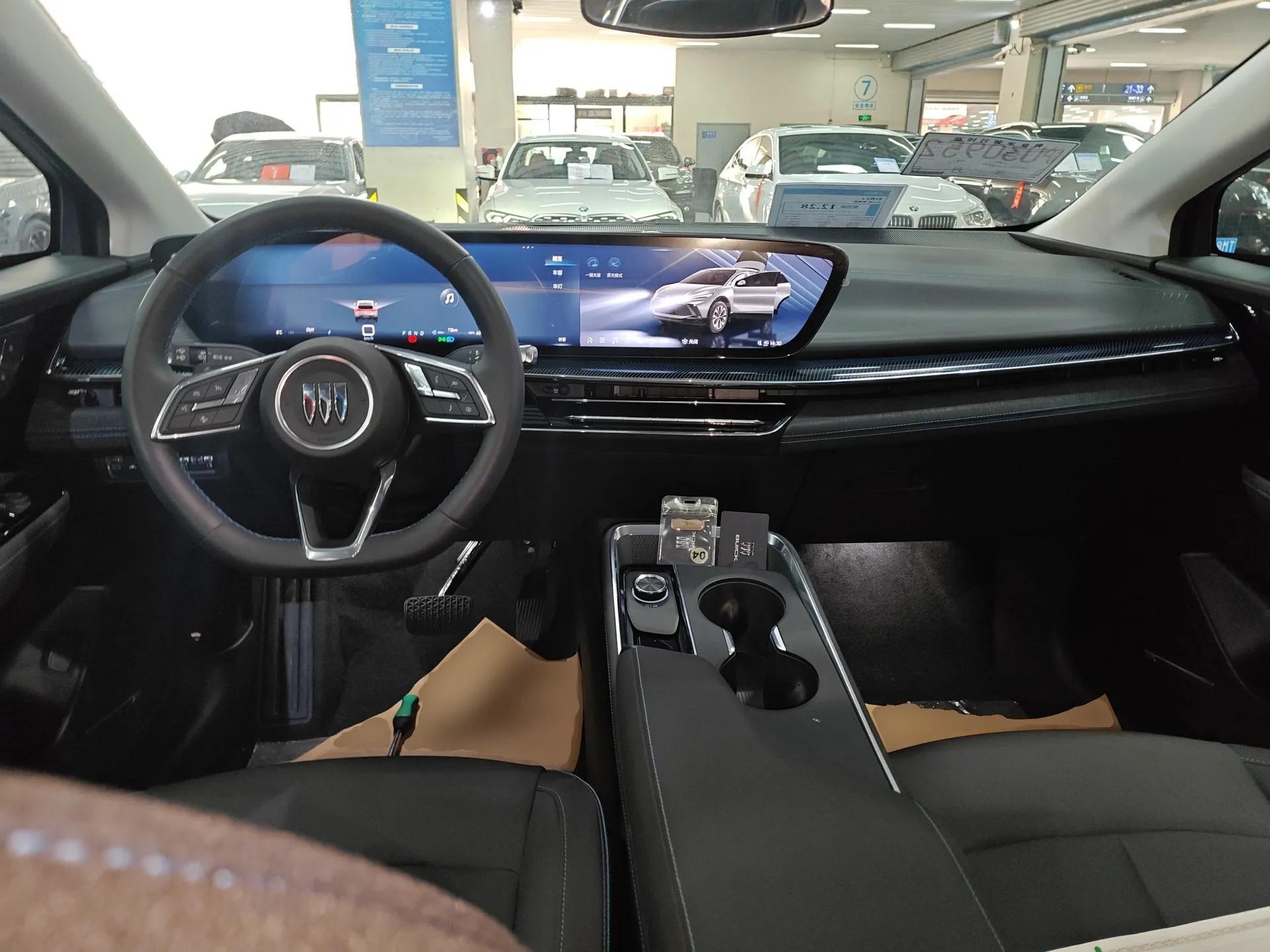 Buick E4 2023 Smart Edition — миниатюра 13