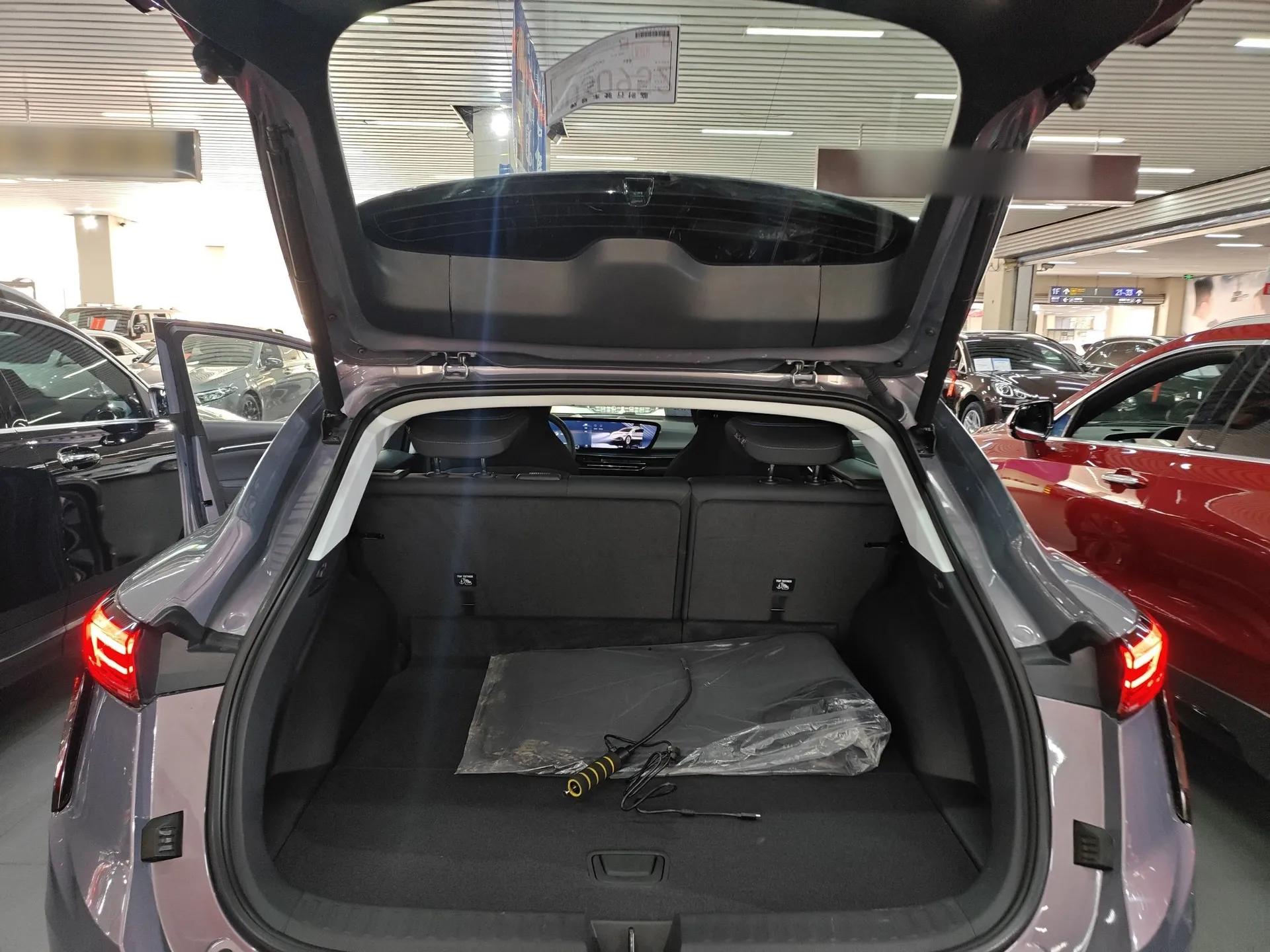 Buick E4 2023 Smart Edition — миниатюра 22