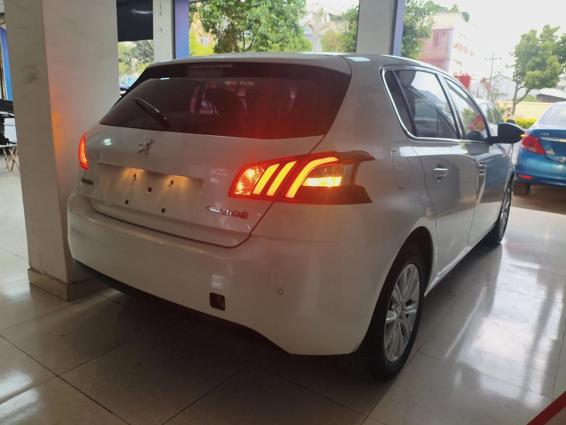 Peugeot 308S 2015 1.2T Automatic Jingchi Edition — миниатюра 4
