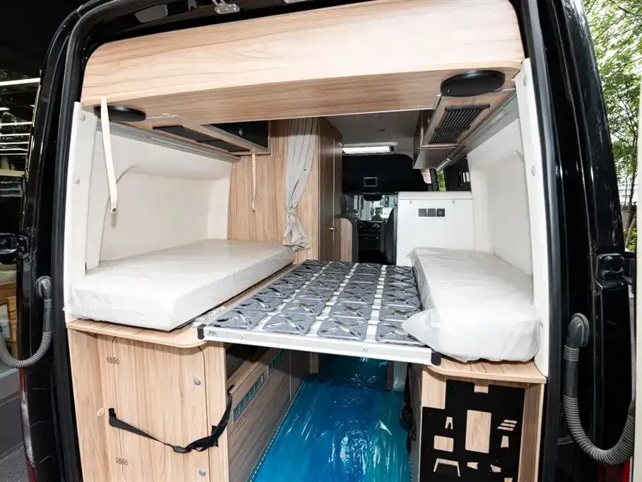 2023 Sprinter Motorhome 2.0L Automatic — миниатюра 15