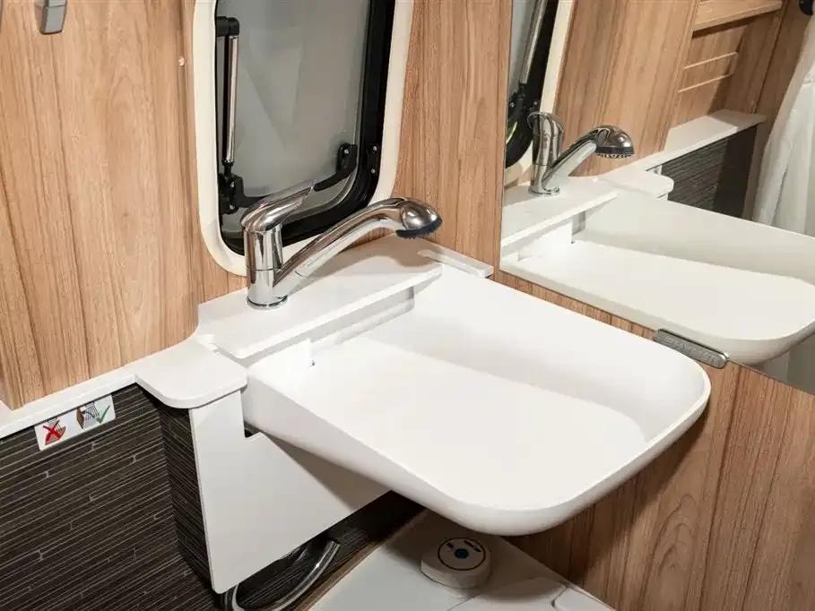 2023 Sprinter Motorhome 2.0L Automatic — миниатюра 19