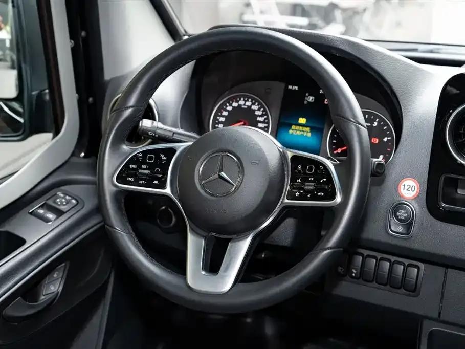 2023 Sprinter Motorhome 2.0L Automatic — миниатюра 23